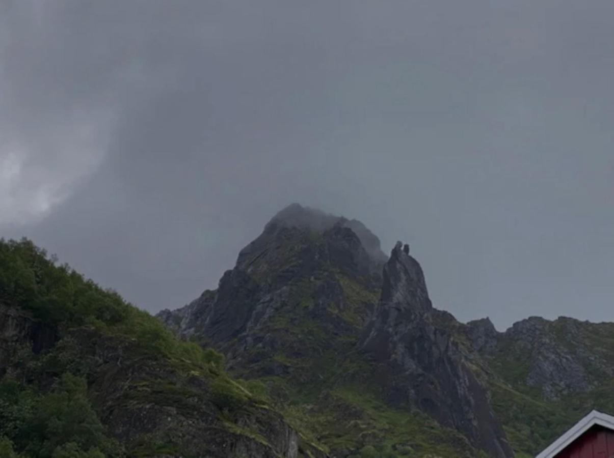 Koselig Studioleilighet I Svolvaer - Lofoten Ved Svolvaergeita, Djevelporten Buitenkant foto